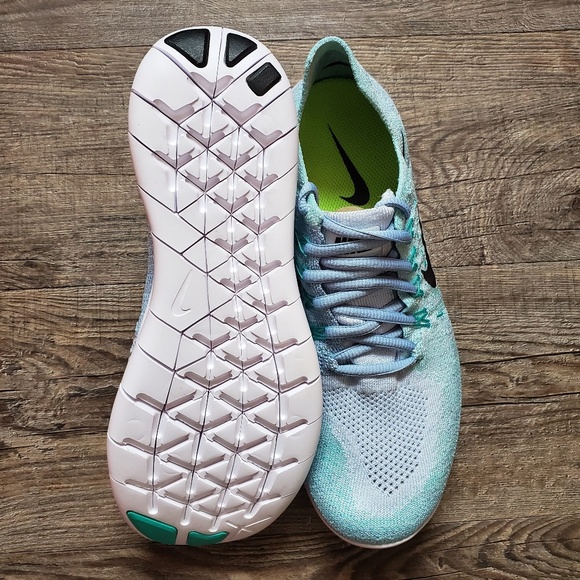NEW Nike Free Rn Flyknit - Picture 5 of 8